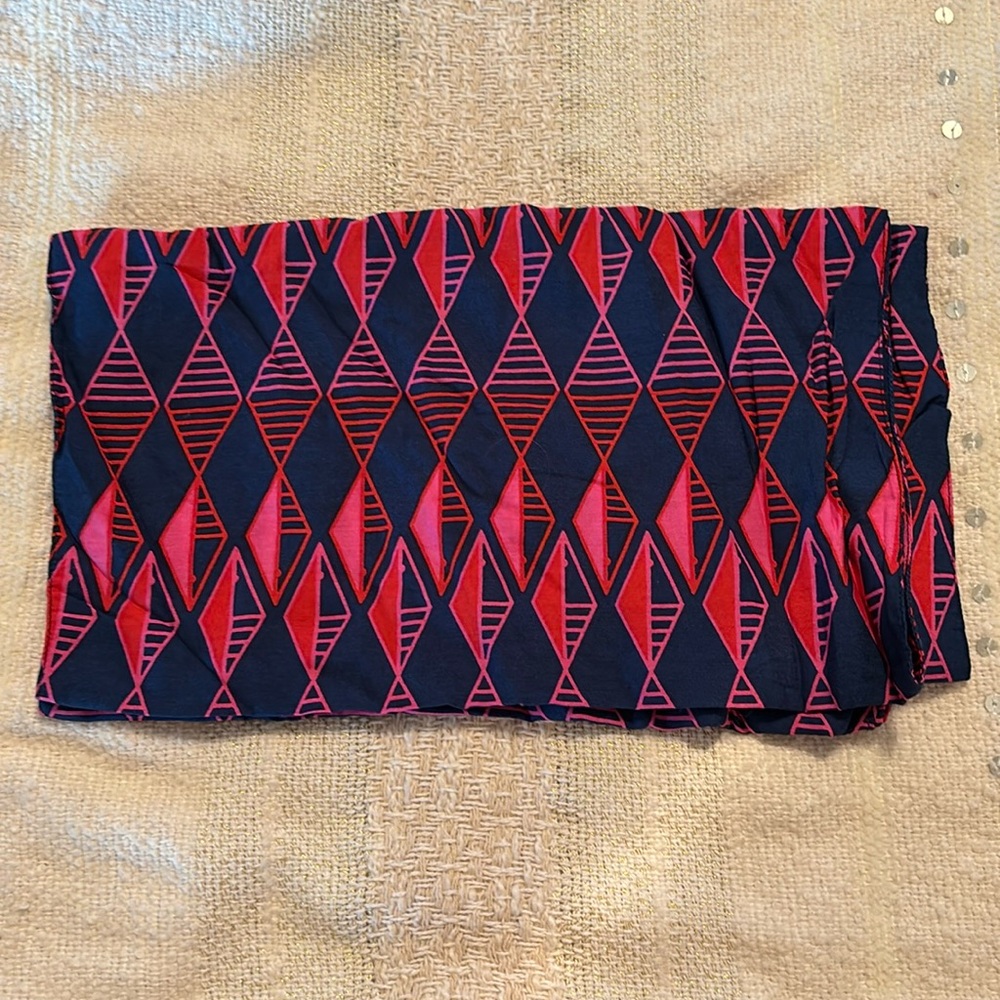 Escapada Infinity Scarf Lightweight - image 1